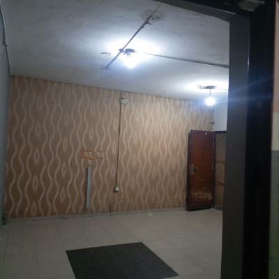 Spacious Miniflat in Surulere, Off Lawanson Road Surulere Lagos, Lawanson, Surulere, Lagos, Mini Flat (room and Parlour) for Rent