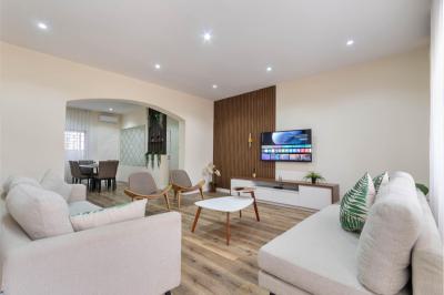 Spacious Luxurious 2 and 3 Bedroom Apartment, Osapa London, Osapa, Lekki, Lagos, Flat / Apartment Short Let