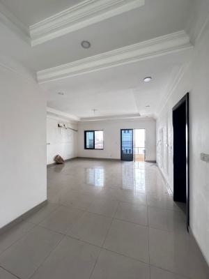 Luxurious 3 Bedroom Apartment in a Serene Location, Osapa, Lekki, Lagos, Flat / Apartment for Rent