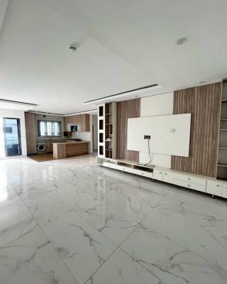 Fully Serviced 2 Bedroom, Periwinkle Estate, Lekki, Lagos, Flat / Apartment for Rent