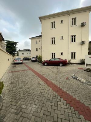 Spacious Serviced and Fully Fitted 2 Bedrooms Apartment with Acs, Off Admiralty Way, Lekki Phase 1, Lekki, Lagos, Flat / Apartment for Rent