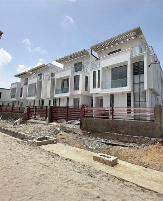 Modest 5 Bedroom Home, Lekki, Lagos, Detached Duplex for Sale