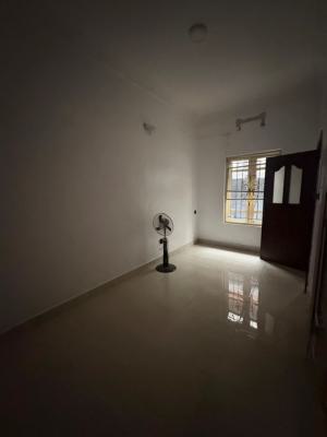 Self Contain Shared Apartment, Chevron Drive, Bera Estate, Idado, Lekki, Lagos, Self Contain (single Rooms) for Rent