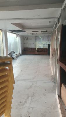 165 Sqms  Showroom/ Open Space, By Ikeja Under Bridge, Oba Akran, Ikeja, Lagos, Plaza / Complex / Mall for Rent