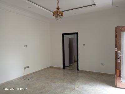 2 Bedroom Downstairs Flat, Eleganza Garden Estate Opposite Vgc, Vgc, Lekki, Lagos, Flat / Apartment for Rent