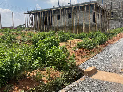 Strategic 400 and 450SQM Plots with a Payment Plan