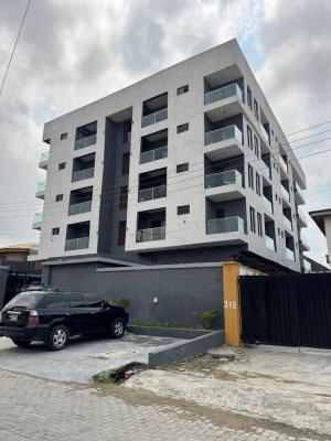 2bedrooms Apartment with Swimming Pool and Gym Available, Lekki Phase 1, Lekki Phase 1, Lekki, Lagos, Flat / Apartment for Sale