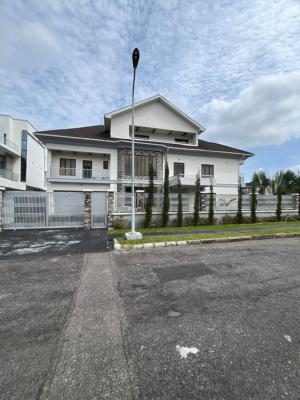 6 Bedroom Fully Detached Duplex with 2 Bqs, Osapa, Lekki, Lagos, Detached Duplex for Sale