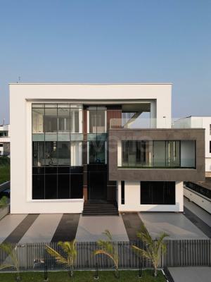 Spacious 5 Bedroom Fully Detached House with Pool, Lekki, Lagos, Detached Duplex for Sale
