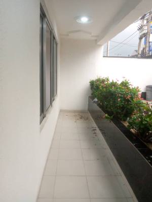 2 Bedrooms Apartment, Yaba, Lagos, Flat / Apartment for Rent