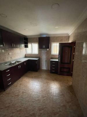 Perfect 3 Bedroom Apartment with Good Water,24/7 Light, Ikate, Lekki, Lagos, Flat / Apartment for Rent
