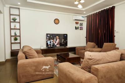 Well Furnished 2 Bedroom Flat, Gilmore Area, Jahi, Abuja, Flat / Apartment for Rent