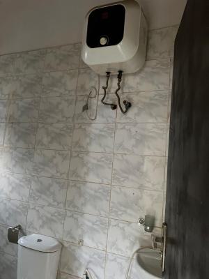 Nice 2 Bedroom, Ikeja, Lagos, Flat / Apartment for Rent