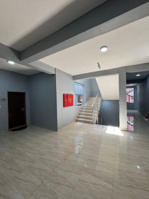 𝐁𝐑𝐀𝐍𝐃 𝐍𝐄𝐖 3 𝐁𝐄𝐃𝐑𝐎𝐎𝐌 𝐀𝐏𝐀𝐑𝐓𝐌𝐄𝐍𝐓 𝐖𝐈𝐓𝐇 𝐀 𝐁𝐐, Ikate, Lekki, Lagos, House for Rent