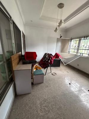 Spacious 4 Bedrooms, Lekki Phase 1, Lekki, Lagos, Terraced Duplex for Rent