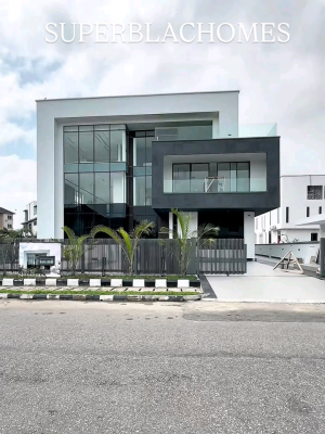 Contemporary 5bedroom Detached House Available   Location: Osa, Lekki, Lagos, House for Sale
