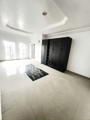 Well Maintained 2 Bedroom, By Kusenla Road, Lekki, Lagos, Flat / Apartment for Rent