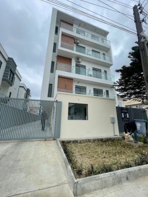 3 Bedroom, Off Admiralty, Lekki Phase 1, Lekki, Lagos, Flat / Apartment for Rent