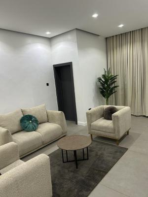 Luxurious 3 Bedrooms Apartment, Gbagada Millennium Estate Lagos, Gbagada, Lagos, Flat / Apartment Short Let