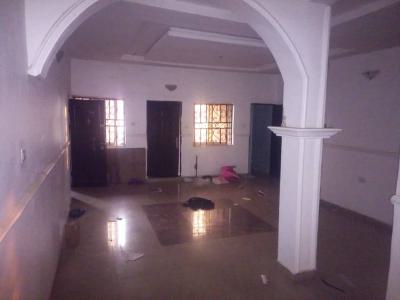Spacious Three Bedroom Flat, Mabushi, Abuja, Flat / Apartment for Rent