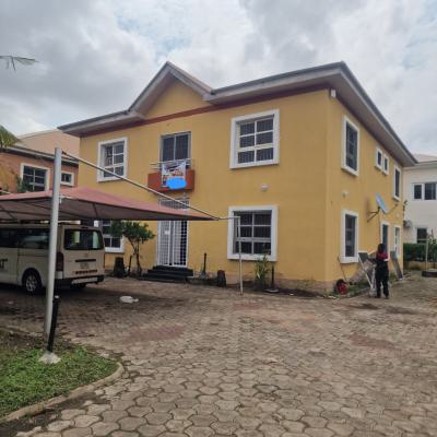 Neatly Used 5 Bedrooms Detached House (prototype), Northern Foreshore Estate, Off Chevron Drive, Lekki, Lagos., Lekki, Lagos, Detached Duplex for Rent