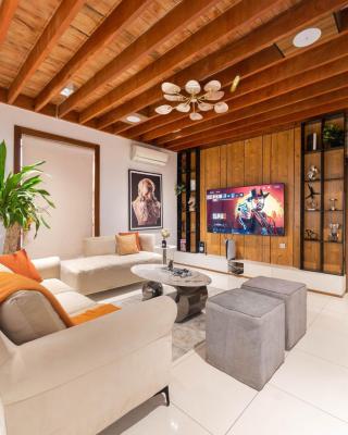 Luxurious 2 Bedroom Maisonette/ Smart Home with Ps5, Lekki Phase 1, Lekki, Lagos, Flat / Apartment Short Let