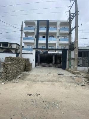 Stunning 1 & 2 Bedroom Apartments with Swimming Pool, Ologolo, Lekki, Lagos, Flat / Apartment for Sale