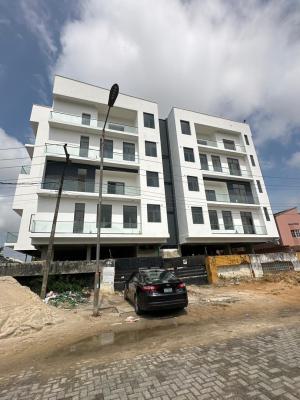 2 Bedroom Apartment with a Bq, Lekki Phase 1, Lekki, Lagos, Block of Flats for Sale