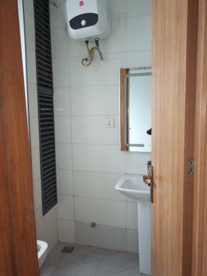 Shared Apartment Upstairs Dm for Video, Ologolo, Lekki, Lagos, Self Contain (single Rooms) for Rent