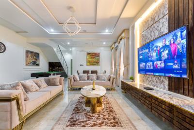 Luxury & Cozy 4bedroom with Swimming Pool & Snooker, Victoria Bay Estate Ikate, Ikate, Lekki, Lagos, House Short Let