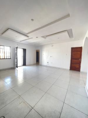 Standard 3 Bedroom Apartment in a Good Secured Estate,upstairs,clean, Located Inside an Estate,good Road and Beautiful Environment,clean Roa, Sangotedo, Ajah, Lagos, Flat / Apartment for Rent