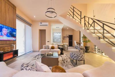 : 3 Bedroom Luxury Waterfront Apartment Available for Booking  From to, Lekki Phase 1, Lekki, Lagos, Flat / Apartment Short Let