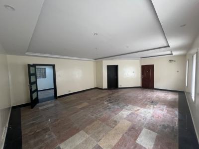 Spacious 3 Bedroom Flat with 1 Room Bq (8kva Solar Inverter), Lekki Phase 1, Lekki, Lagos, Flat / Apartment for Rent