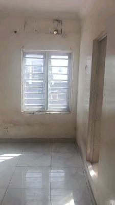 Standard and Executive  Mini Flat, Ondo Street, Adekunle, Yaba, Lagos, Mini Flat (room and Parlour) for Rent