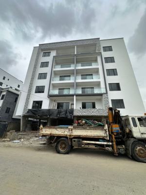 Spacious 2 Bedroom Apartment with Spacious Bq, Lekki Phase 1, Lekki, Lagos, Flat / Apartment for Sale