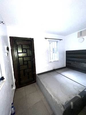 a Big Room Bq Apartment, Stillwaters Garden Estate, Ikate-lekki, Ikate, Lekki, Lagos, Self Contain (single Rooms) for Rent