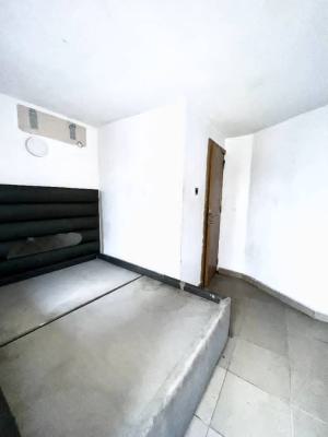Bq Available in a Fully Detached Duplex, Ikate, Lekki, Lagos, Flat / Apartment for Rent