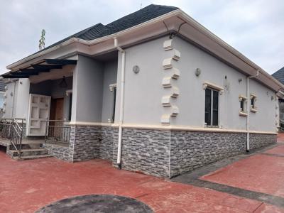 Standard 3-bedroom Bungalow, Queens Estate Gwarimpa Extension, Gwarinpa, Abuja, Flat / Apartment for Rent