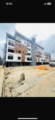 Beautifully Designed 3 Bedroom Apartment Plus Solar & Inverter, Beautifully Designed 3 Bedroom Apartment Plus Solar & Inverter, Yaba, Lagos, House for Sale