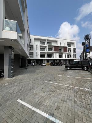 1 Bedroom Apartment, Lekki Phase 1, Lekki, Lagos, Flat / Apartment for Sale