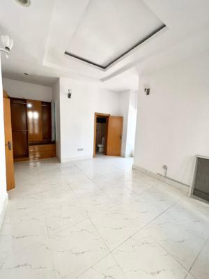 Luxury Spacious Master Bedroom Self Contain, Ikota, Lekki, Lagos, Self Contain (single Rooms) for Rent