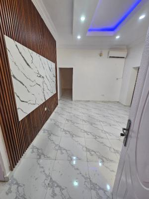 2-bedroom Flat, Off Admiralty Way, Lekki Phase 1, Lekki, Lagos, Flat / Apartment for Rent