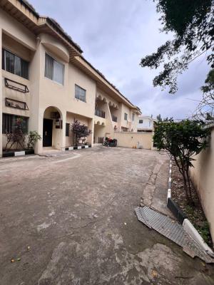 a 5 Bedroom Semi Detached Duplex Gated, Nice Location at Wuse2, Wuse 2, Abuja, Semi-detached Duplex for Rent
