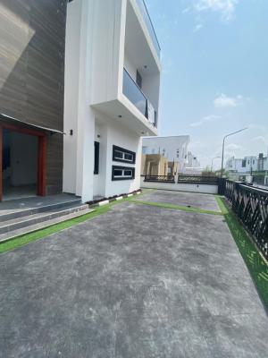 5 Bedroom Detached with Bq, Chevron, Lekki, Lagos, Detached Duplex for Sale
