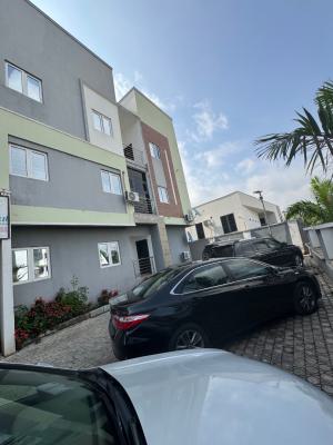 Distress 3bedroom Flat in a Very Secured Neighborhood, Jahi, Jahi, Abuja, Flat / Apartment for Sale