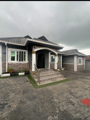 Smart Buy at Idi Obi: Standalone Bungalow + 2 Income Units, Ologuneru, Eleyele, Ibadan, Oyo, Ologuneru, Ibadan, Oyo, Detached Bungalow for Sale