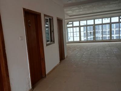 Office Space Measuring 140sqm, Aminu Kano Crescent, Wuse 2, Abuja, Plaza / Complex / Mall for Rent