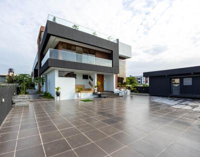 Elegant 5 Bedroom Fully Detached Duplex with Cinema/pool/gym @ Ajah, Royal Gardes Estate,  Ajah., Ajah, Lagos, Detached Duplex for Sale