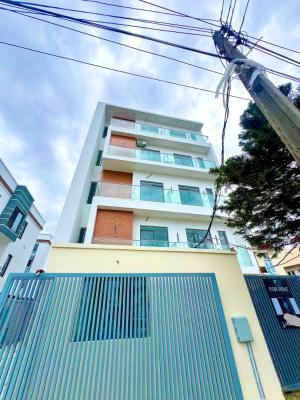 3-bedroom Apartment with Bq, Open Plan Kitchen and Rooftop Pool, Lekki, Lagos, Flat / Apartment for Sale