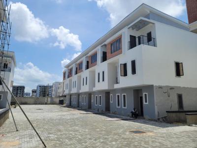 Distress 4 Bedroom Terrace Duplex, Ikate, Lekki, Lagos, Terraced Duplex for Sale